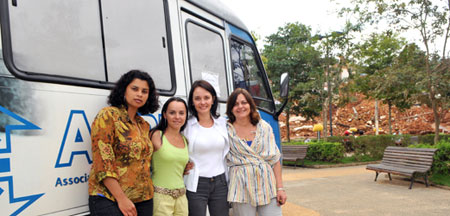 Ana Paula de Souza, Lara Lemucchi Cruz, Patricia Ferraz e Maria Rita Monteiro de Barros