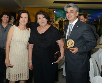 Ministra do Superior Tribunal de Justia, Eliane Calmon e 1 Tabelio de Notas e Protesto de So Carlos, Marcio Campacci.