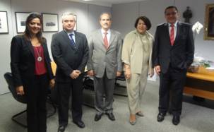 Laura Vissotto, juiz Jos Marcelo Tossi Silva, Mateus Brando Machado, ministra Eliana Calmon e Ubiratan Pereira Guimares